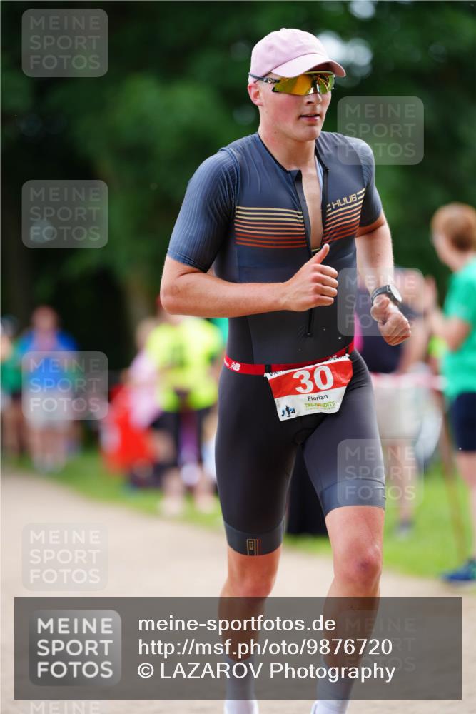 21.06.2026 - 29. Vierlanden-Triathlon LAZAROV Photography http://msf.ph/oto/9876720 21.06.2026 10:47:32 Laufen 30 meine-sportfotos.de