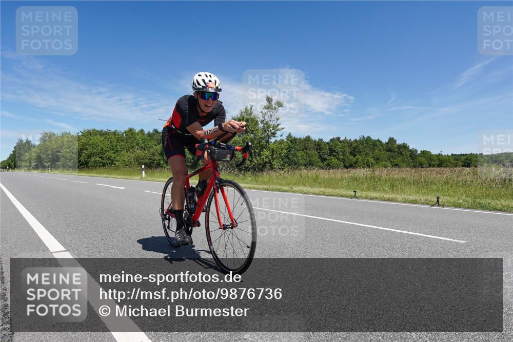 21.06.2026 - Viking Triathlon Michael Burmester http://msf.ph/oto/9876736 21.06.2026 13:37:29 Radfahren 439, 538 meine-sportfotos.de