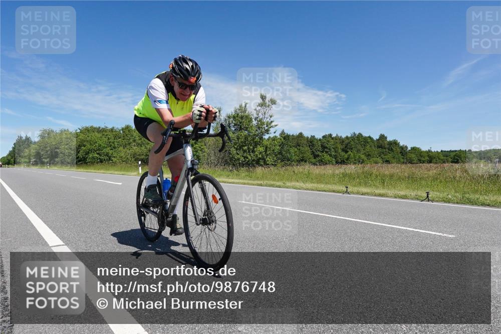 21.06.2026 - Viking Triathlon Michael Burmester http://msf.ph/oto/9876748 21.06.2026 13:37:43 Radfahren 439 meine-sportfotos.de