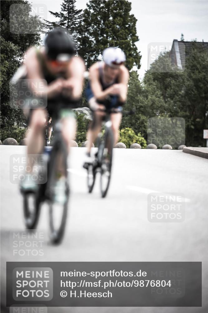 21.06.2026 - 29. Vierlanden-Triathlon H.Heesch http://msf.ph/oto/9876804 21.06.2026 12:33:55 Radfahren 879, 968, 985, 1002, 1006, 1007 meine-sportfotos.de