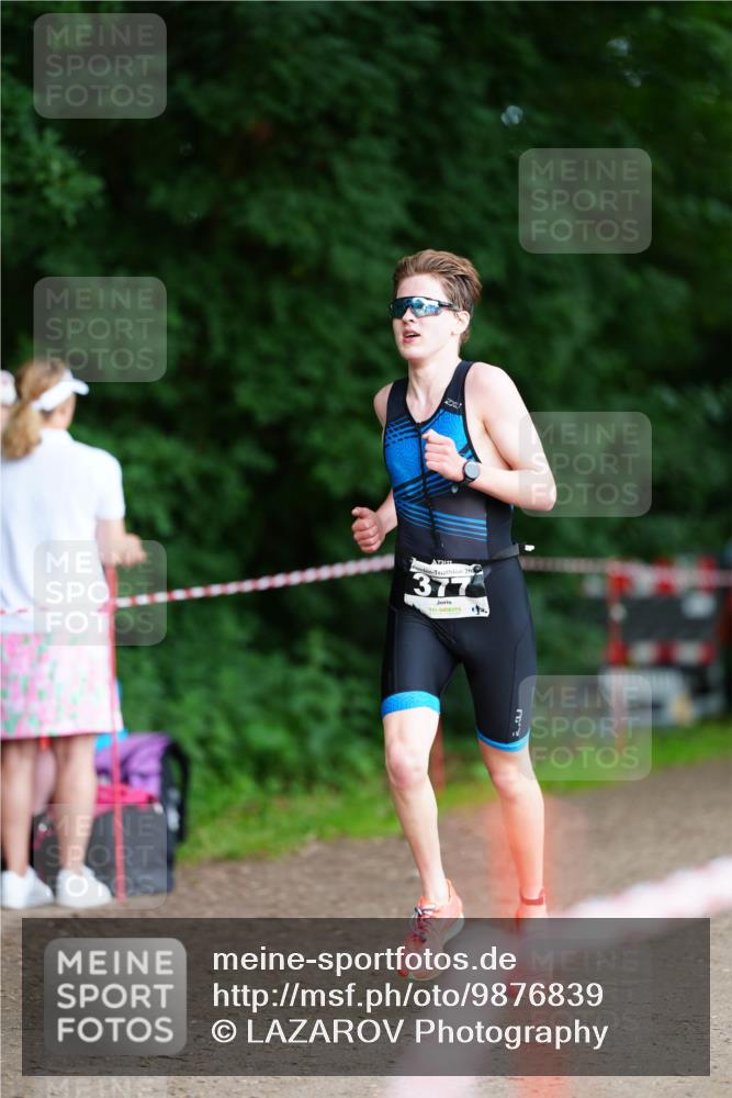 21.06.2026 - 29. Vierlanden-Triathlon LAZAROV Photography http://msf.ph/oto/9876839 21.06.2026 10:49:32 Laufen 2111, 201, 377 meine-sportfotos.de