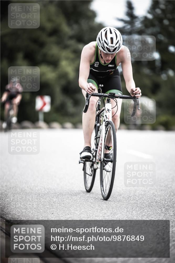 21.06.2026 - 29. Vierlanden-Triathlon H.Heesch http://msf.ph/oto/9876849 21.06.2026 12:33:58 Radfahren 804, 879, 968, 985, 1002, 1006, 1007, 1015 meine-sportfotos.de