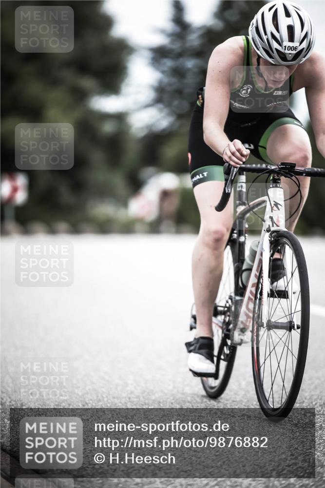 21.06.2026 - 29. Vierlanden-Triathlon H.Heesch http://msf.ph/oto/9876882 21.06.2026 12:33:58 Radfahren 804, 879, 968, 985, 1002, 1006, 1007, 1015 meine-sportfotos.de