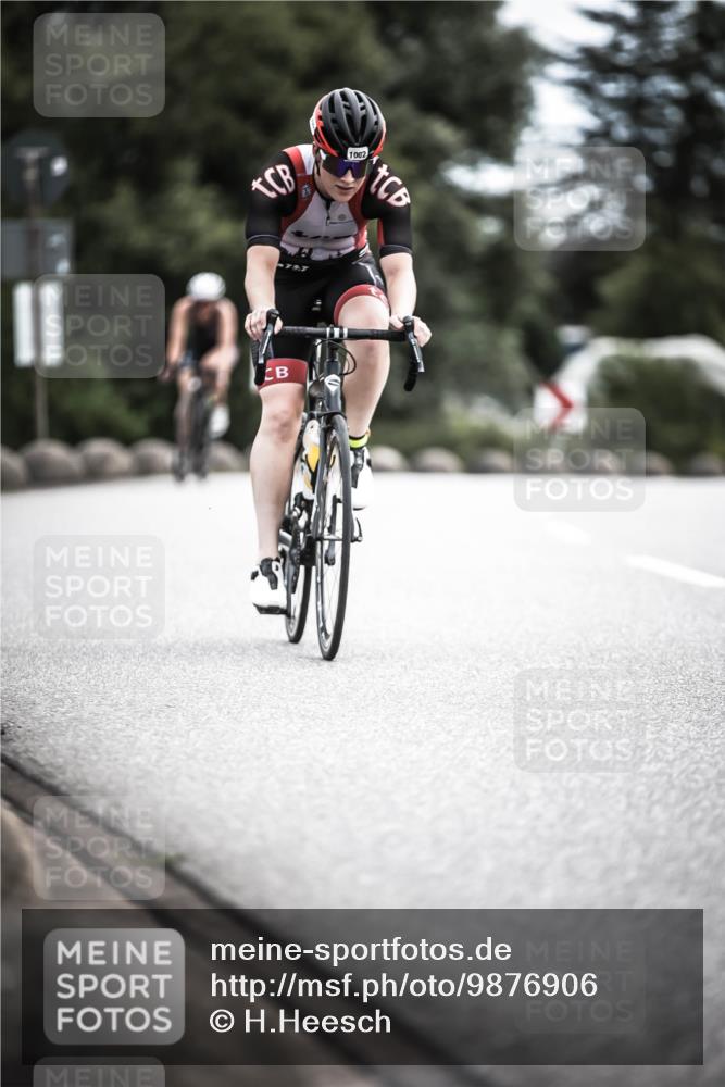 21.06.2026 - 29. Vierlanden-Triathlon H.Heesch http://msf.ph/oto/9876906 21.06.2026 12:34:01 Radfahren 804, 879, 929, 1002, 1006, 1015 meine-sportfotos.de