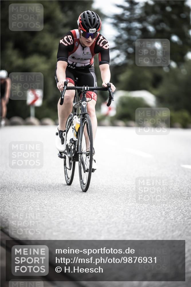 21.06.2026 - 29. Vierlanden-Triathlon H.Heesch http://msf.ph/oto/9876931 21.06.2026 12:34:01 Radfahren 804, 879, 929, 1002, 1006, 1015 meine-sportfotos.de