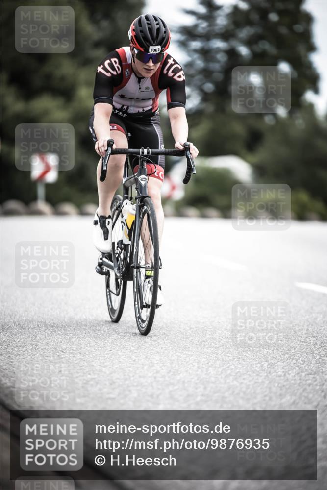 21.06.2026 - 29. Vierlanden-Triathlon H.Heesch http://msf.ph/oto/9876935 21.06.2026 12:34:01 Radfahren 804, 879, 929, 1002, 1006, 1015 meine-sportfotos.de