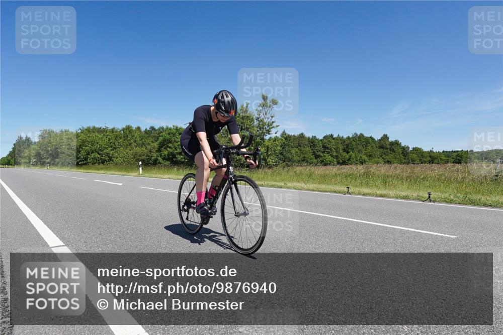 21.06.2026 - Viking Triathlon Michael Burmester http://msf.ph/oto/9876940 21.06.2026 13:57:08 Radfahren  meine-sportfotos.de