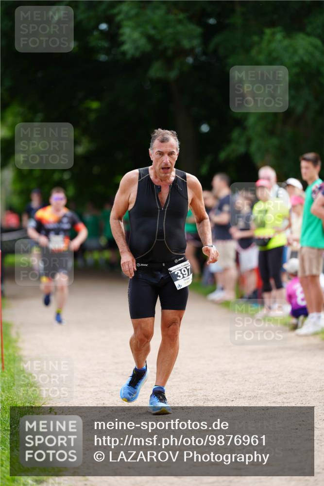 21.06.2026 - 29. Vierlanden-Triathlon LAZAROV Photography http://msf.ph/oto/9876961 21.06.2026 10:50:45 Laufen 397 meine-sportfotos.de