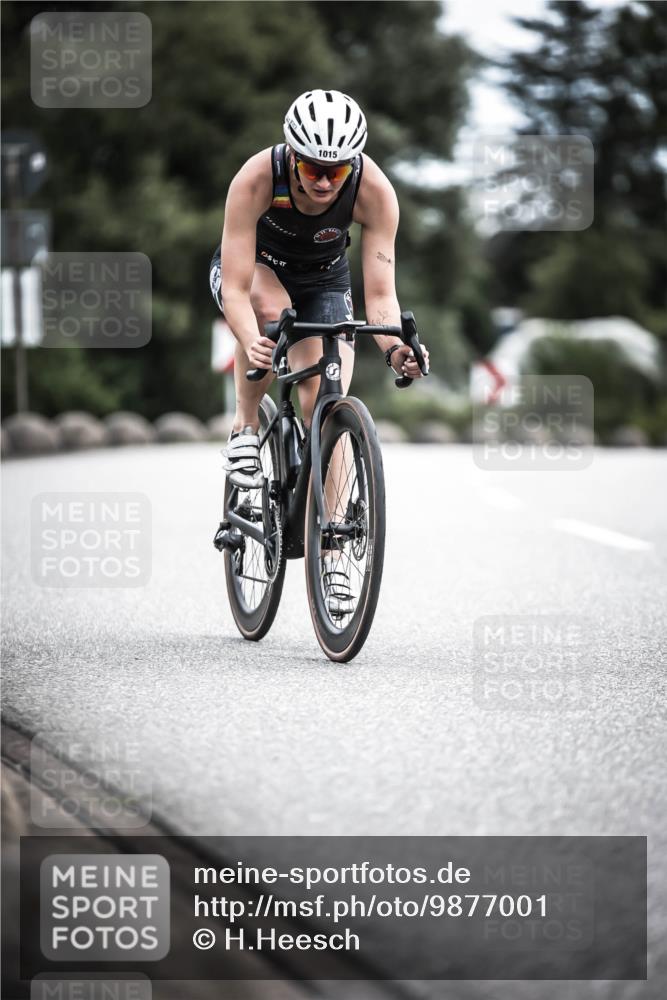 21.06.2026 - 29. Vierlanden-Triathlon H.Heesch http://msf.ph/oto/9877001 21.06.2026 12:34:04 Radfahren 804, 929, 1002, 1015 meine-sportfotos.de