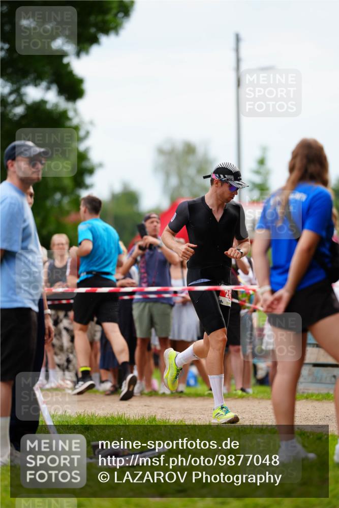 21.06.2026 - 29. Vierlanden-Triathlon LAZAROV Photography http://msf.ph/oto/9877048 21.06.2026 11:29:24 Laufen  meine-sportfotos.de