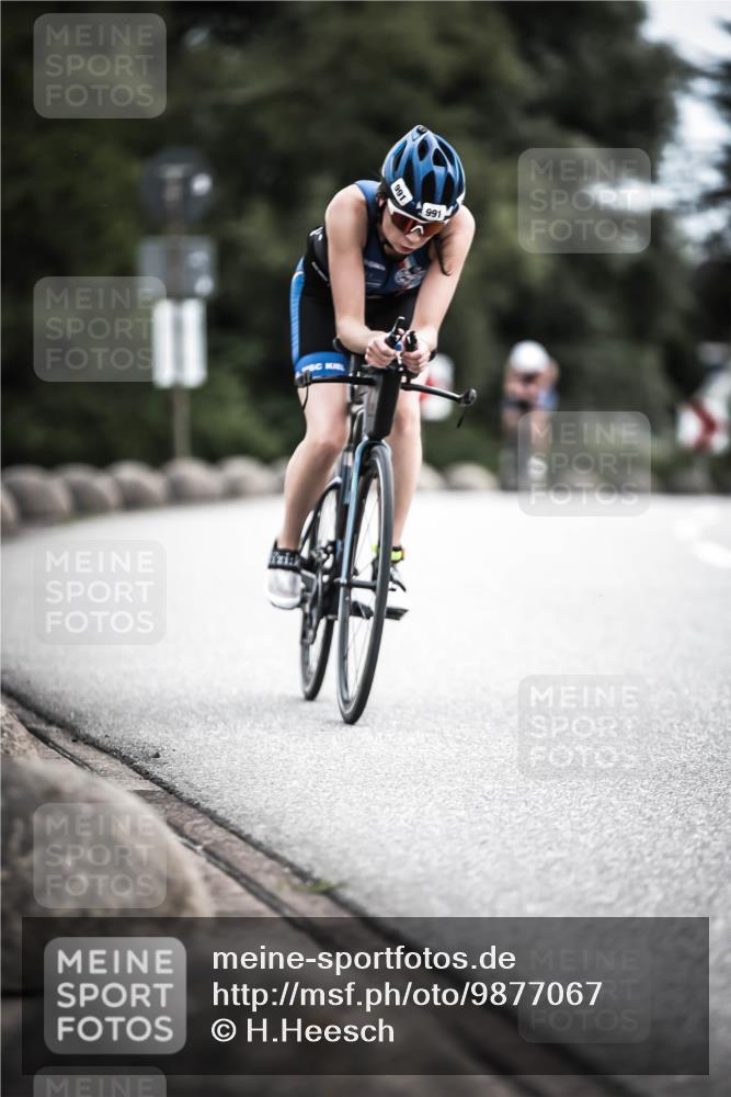 21.06.2026 - 29. Vierlanden-Triathlon H.Heesch http://msf.ph/oto/9877067 21.06.2026 12:34:17 Radfahren 990, 991, 997, 1010 meine-sportfotos.de