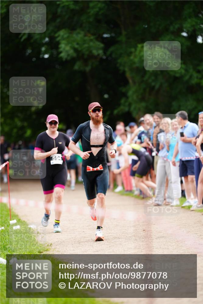 21.06.2026 - 29. Vierlanden-Triathlon LAZAROV Photography http://msf.ph/oto/9877078 21.06.2026 11:30:06 Laufen  meine-sportfotos.de