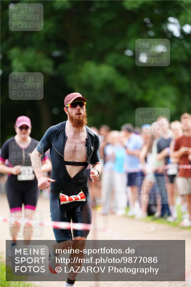 21.06.2026 - 29. Vierlanden-Triathlon LAZAROV Photography http://msf.ph/oto/9877086 21.06.2026 11:30:07 Laufen  meine-sportfotos.de