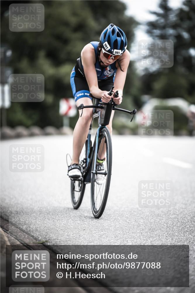 21.06.2026 - 29. Vierlanden-Triathlon H.Heesch http://msf.ph/oto/9877088 21.06.2026 12:34:17 Radfahren 990, 991, 997, 1010 meine-sportfotos.de