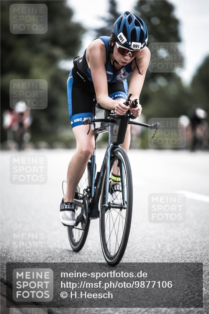 21.06.2026 - 29. Vierlanden-Triathlon H.Heesch http://msf.ph/oto/9877106 21.06.2026 12:34:17 Radfahren 990, 991, 997, 1010 meine-sportfotos.de
