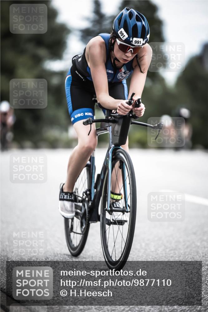 21.06.2026 - 29. Vierlanden-Triathlon H.Heesch http://msf.ph/oto/9877110 21.06.2026 12:34:17 Radfahren 990, 991, 997, 1010 meine-sportfotos.de