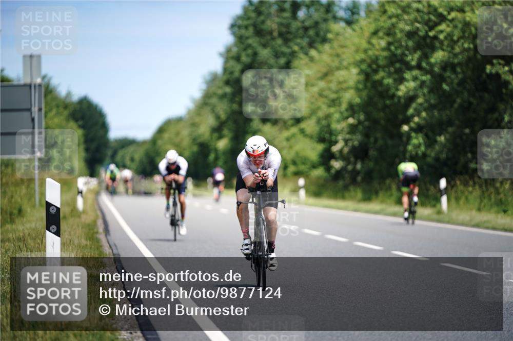 21.06.2026 - Viking Triathlon Michael Burmester http://msf.ph/oto/9877124 21.06.2026 12:59:22 Radfahren 493, 640 meine-sportfotos.de