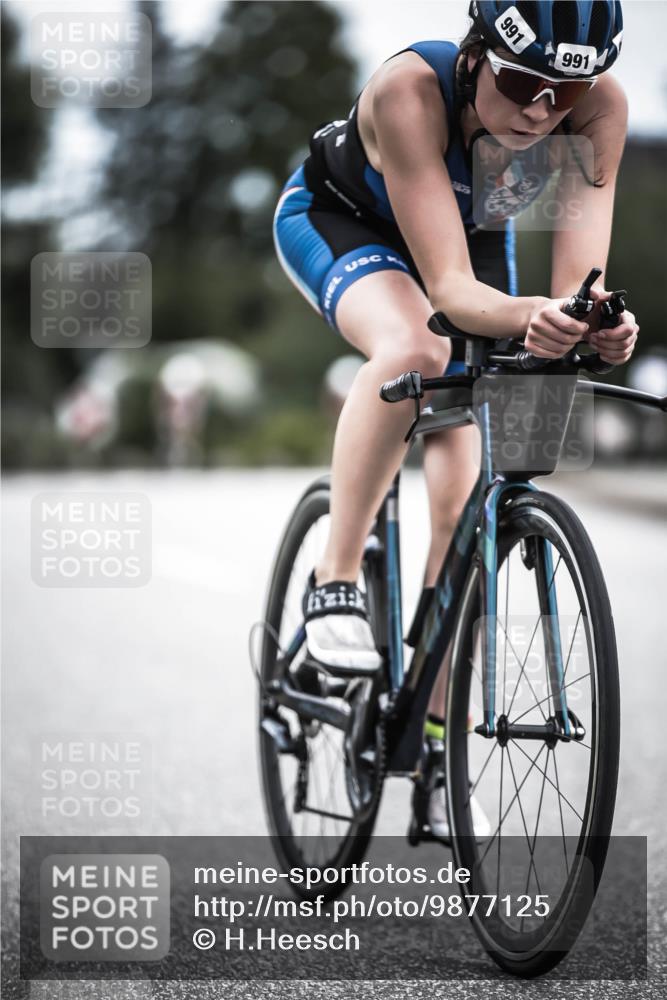 21.06.2026 - 29. Vierlanden-Triathlon H.Heesch http://msf.ph/oto/9877125 21.06.2026 12:34:17 Radfahren 990, 991, 997, 1010 meine-sportfotos.de