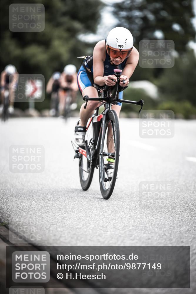 21.06.2026 - 29. Vierlanden-Triathlon H.Heesch http://msf.ph/oto/9877149 21.06.2026 12:34:21 Radfahren 982, 990, 991, 997, 1010 meine-sportfotos.de