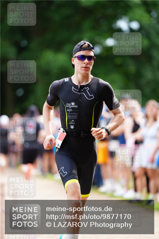 21.06.2026 - 29. Vierlanden-Triathlon LAZAROV Photography http://msf.ph/oto/9877170 21.06.2026 11:32:36 Laufen 14 meine-sportfotos.de