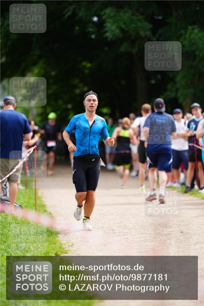 21.06.2026 - 29. Vierlanden-Triathlon LAZAROV Photography http://msf.ph/oto/9877181 21.06.2026 11:32:42 Laufen  meine-sportfotos.de