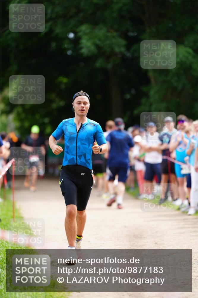 21.06.2026 - 29. Vierlanden-Triathlon LAZAROV Photography http://msf.ph/oto/9877183 21.06.2026 11:32:43 Laufen  meine-sportfotos.de