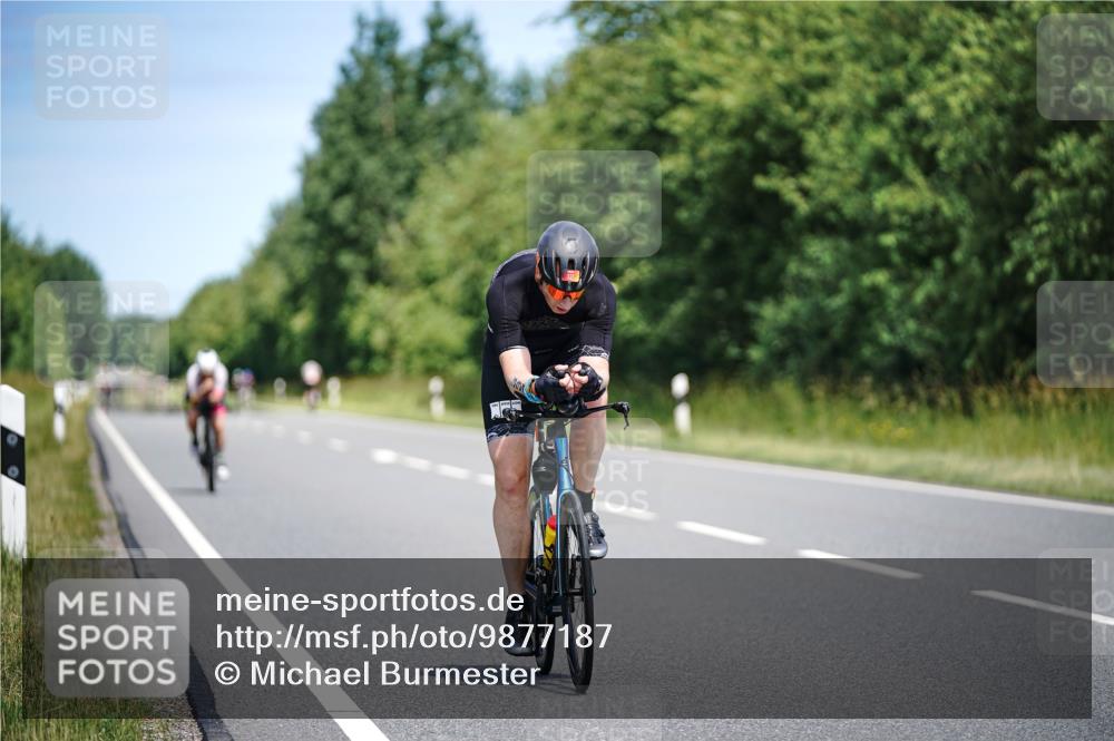21.06.2026 - Viking Triathlon Michael Burmester http://msf.ph/oto/9877187 21.06.2026 12:59:44 Radfahren 337, 640 meine-sportfotos.de