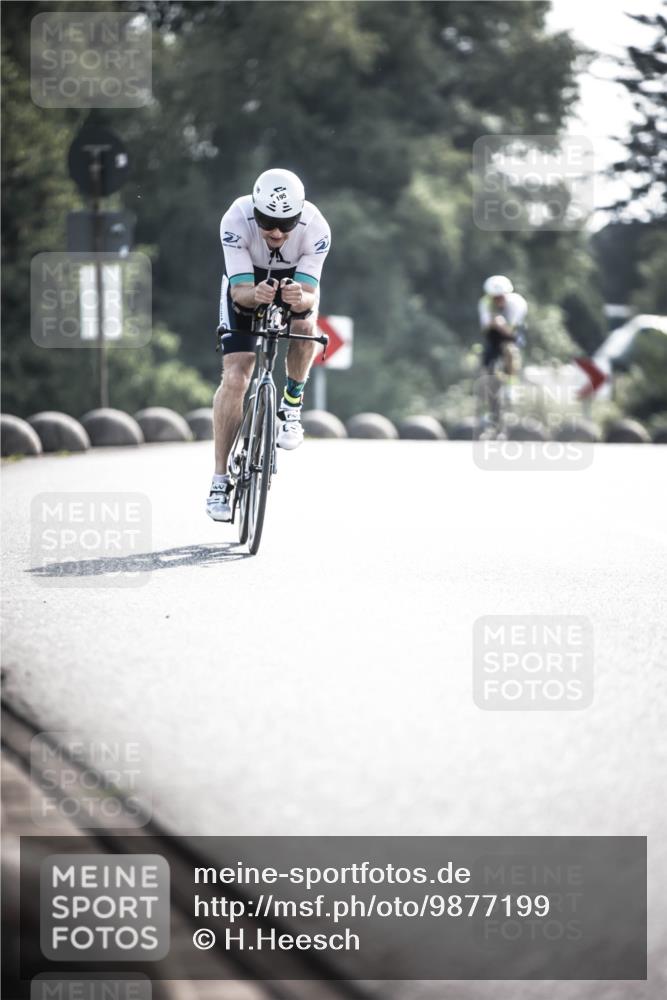 21.06.2026 - 29. Vierlanden-Triathlon H.Heesch http://msf.ph/oto/9877199 21.06.2026 09:02:40 Radfahren 122, 195 meine-sportfotos.de