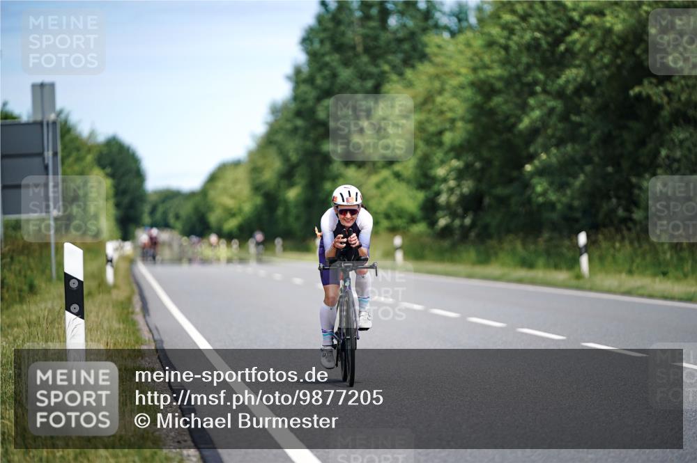 21.06.2026 - Viking Triathlon Michael Burmester http://msf.ph/oto/9877205 21.06.2026 13:00:05 Radfahren 185, 351, 378, 458, 539 meine-sportfotos.de