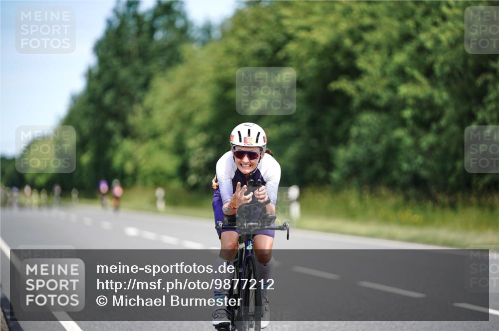 21.06.2026 - Viking Triathlon Michael Burmester http://msf.ph/oto/9877212 21.06.2026 13:00:06 Radfahren 185, 351, 378, 458, 539 meine-sportfotos.de