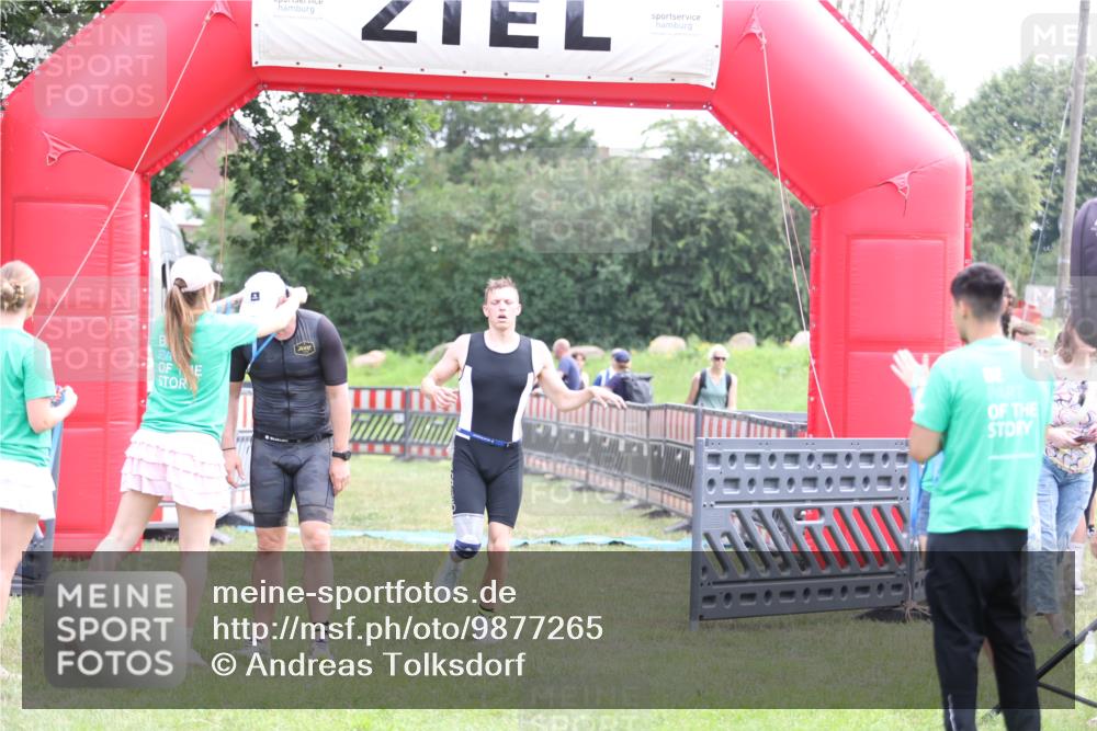 21.06.2026 - 29. Vierlanden-Triathlon Andreas Tolksdorf http://msf.ph/oto/9877265 21.06.2026 11:11:42 Ziel 336, 336 meine-sportfotos.de