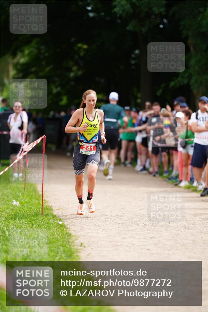21.06.2026 - 29. Vierlanden-Triathlon LAZAROV Photography http://msf.ph/oto/9877272 21.06.2026 11:34:04 Laufen 800, 202, 241 meine-sportfotos.de