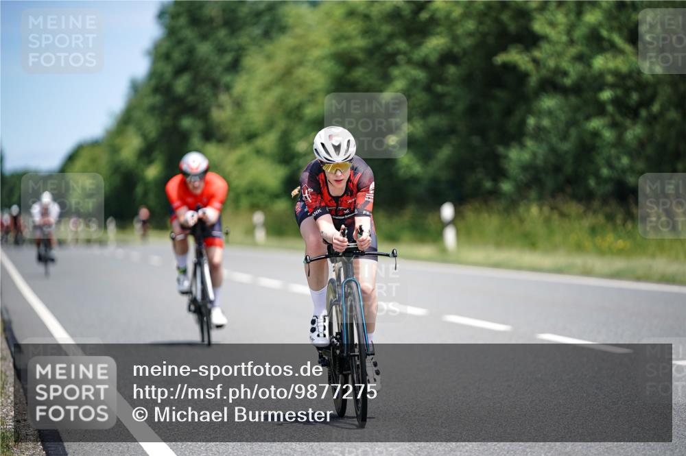21.06.2026 - Viking Triathlon Michael Burmester http://msf.ph/oto/9877275 21.06.2026 13:00:30 Radfahren 363, 458, 539 meine-sportfotos.de