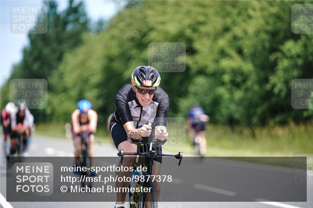21.06.2026 - Viking Triathlon Michael Burmester http://msf.ph/oto/9877378 21.06.2026 13:00:55 Radfahren 138, 283, 377, 416, 511, 515, 521, 529, 542, 664 meine-sportfotos.de