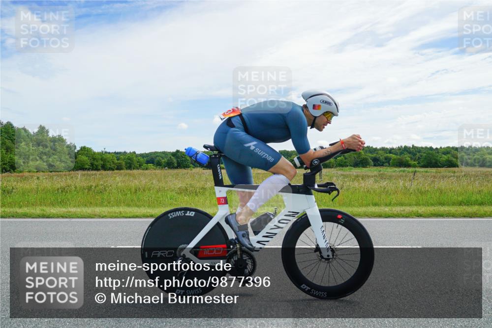 21.06.2026 - Viking Triathlon Michael Burmester http://msf.ph/oto/9877396 21.06.2026 12:04:32 Radfahren 73, 75, 78, 78, 96, 126, 172, 214, 252, 613, 613, 659, 659, 665 meine-sportfotos.de