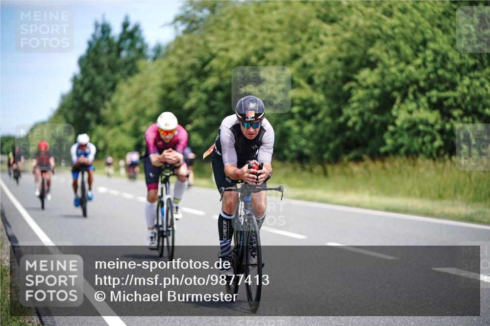 21.06.2026 - Viking Triathlon Michael Burmester http://msf.ph/oto/9877413 21.06.2026 13:00:57 Radfahren 138, 283, 377, 416, 511, 515, 521, 529, 542, 664 meine-sportfotos.de