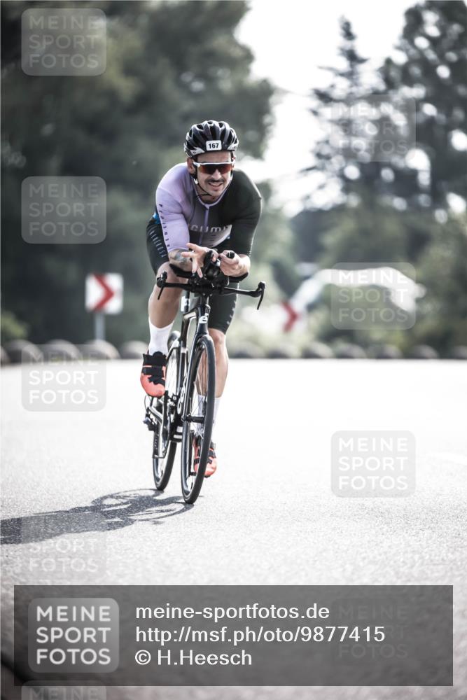 21.06.2026 - 29. Vierlanden-Triathlon H.Heesch http://msf.ph/oto/9877415 21.06.2026 09:03:11 Radfahren 167, 171 meine-sportfotos.de