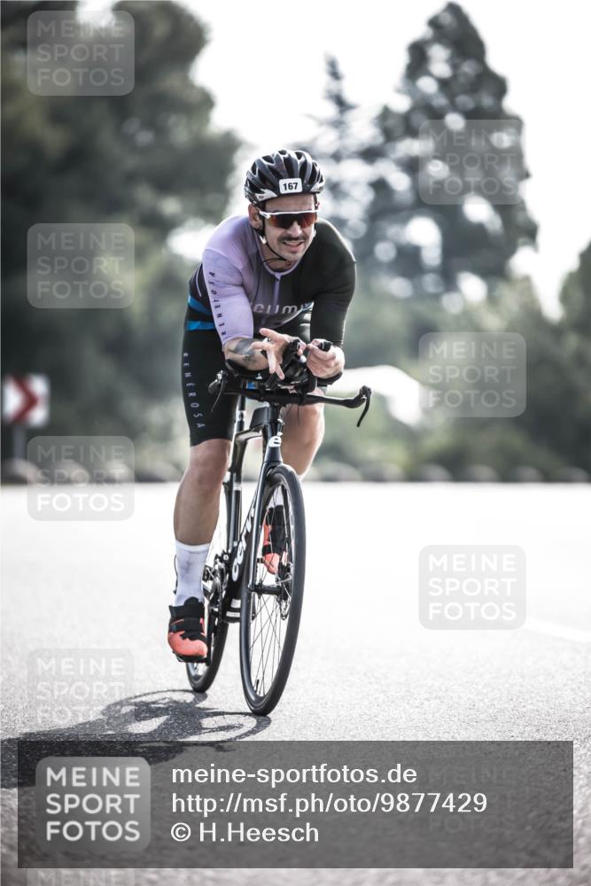 21.06.2026 - 29. Vierlanden-Triathlon H.Heesch http://msf.ph/oto/9877429 21.06.2026 09:03:12 Radfahren 167, 171 meine-sportfotos.de