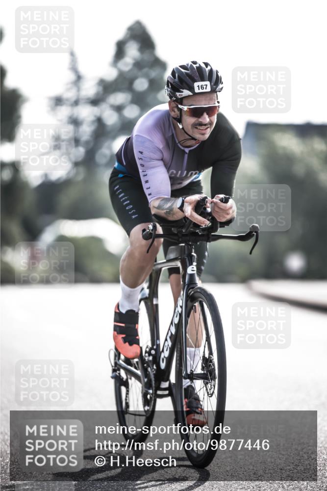 21.06.2026 - 29. Vierlanden-Triathlon H.Heesch http://msf.ph/oto/9877446 21.06.2026 09:03:12 Radfahren 167, 171 meine-sportfotos.de