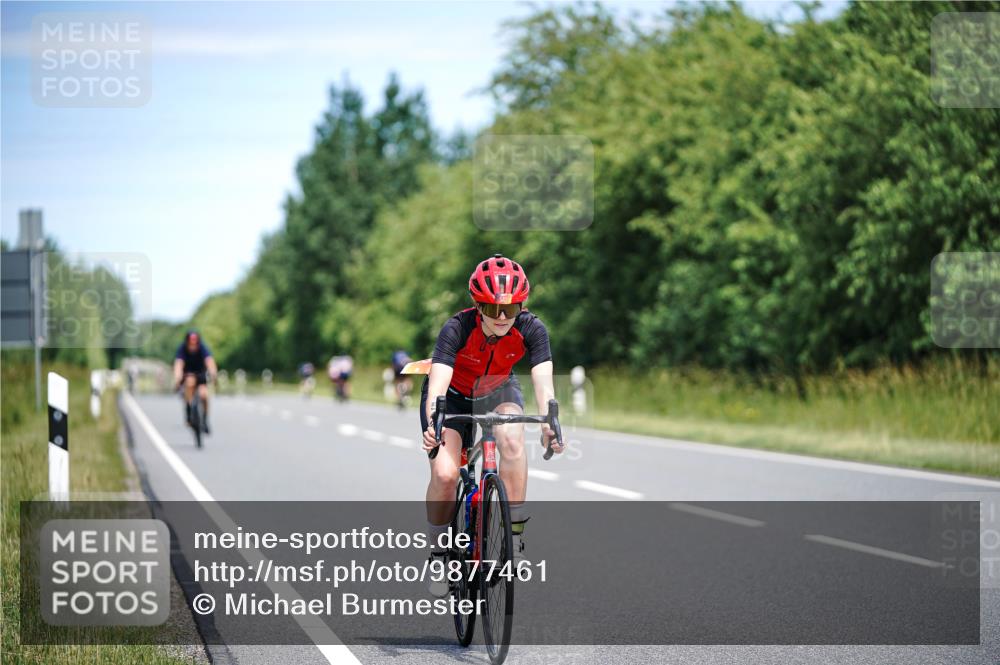 21.06.2026 - Viking Triathlon Michael Burmester http://msf.ph/oto/9877461 21.06.2026 13:01:01 Radfahren 138, 283, 377, 416, 511, 515, 521, 542, 664 meine-sportfotos.de