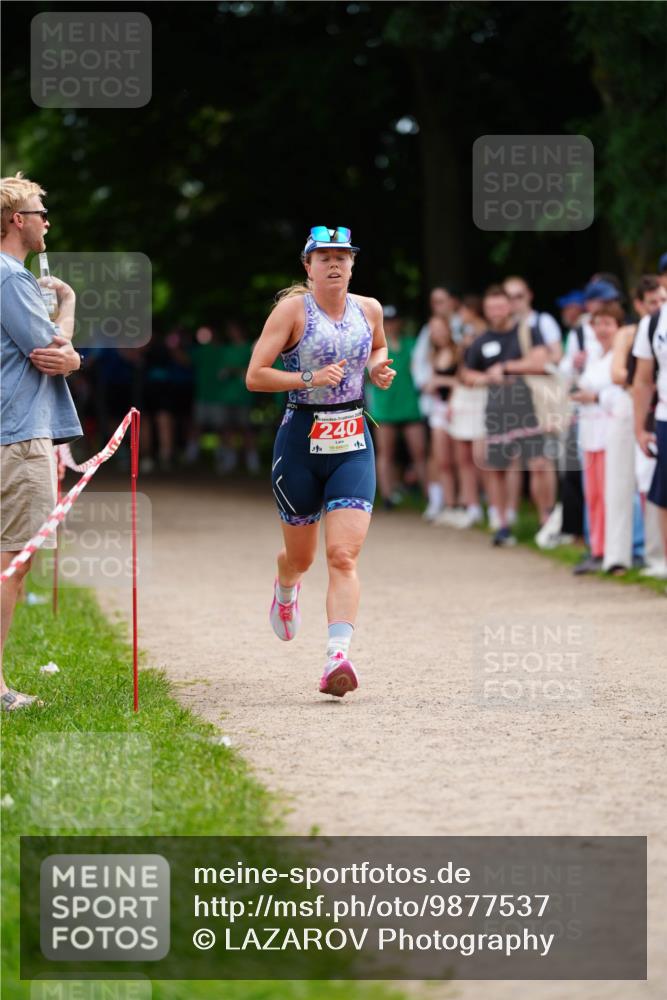 21.06.2026 - 29. Vierlanden-Triathlon LAZAROV Photography http://msf.ph/oto/9877537 21.06.2026 11:37:44 Laufen 240 meine-sportfotos.de