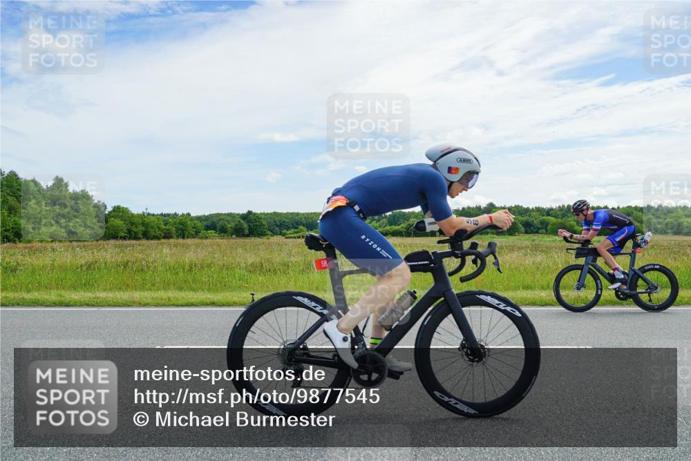 21.06.2026 - Viking Triathlon Michael Burmester http://msf.ph/oto/9877545 21.06.2026 12:05:58 Radfahren 26, 58, 282, 289, 532, 546, 625, 670 meine-sportfotos.de