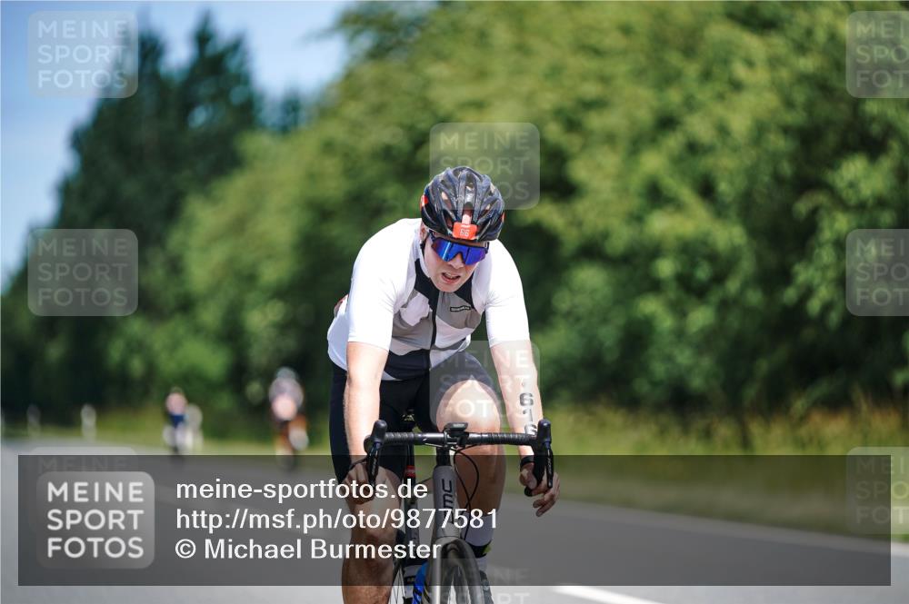 21.06.2026 - Viking Triathlon Michael Burmester http://msf.ph/oto/9877581 21.06.2026 13:02:32 Radfahren 193, 272, 385, 405, 607 meine-sportfotos.de