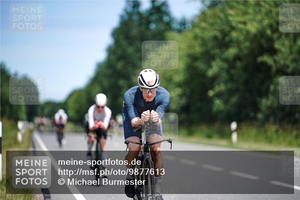 21.06.2026 - Viking Triathlon Michael Burmester http://msf.ph/oto/9877613 21.06.2026 13:02:47 Radfahren 193, 272, 333, 448, 607, 628 meine-sportfotos.de