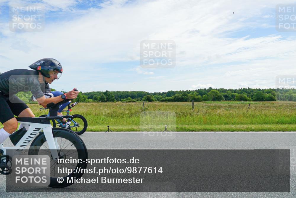 21.06.2026 - Viking Triathlon Michael Burmester http://msf.ph/oto/9877614 21.06.2026 12:07:18 Radfahren 44, 60, 166, 212, 245, 267, 316, 348, 387, 419, 562, 608, 615 meine-sportfotos.de