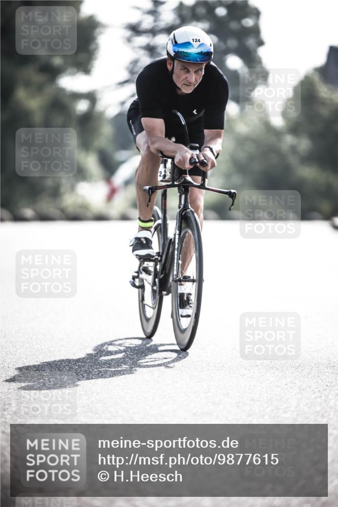 21.06.2026 - 29. Vierlanden-Triathlon H.Heesch http://msf.ph/oto/9877615 21.06.2026 09:03:51 Radfahren 26, 124 meine-sportfotos.de