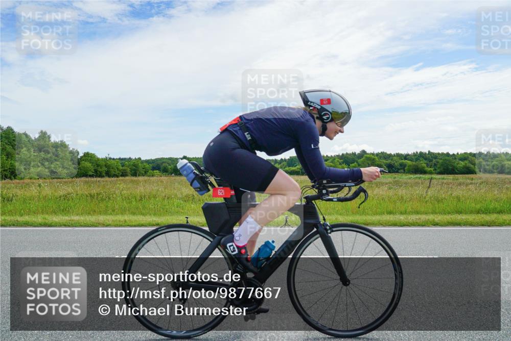 21.06.2026 - Viking Triathlon Michael Burmester http://msf.ph/oto/9877667 21.06.2026 12:07:46 Radfahren 90, 97, 211, 226, 245, 269, 335, 422, 562, 621, 622 meine-sportfotos.de