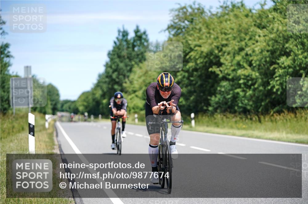 21.06.2026 - Viking Triathlon Michael Burmester http://msf.ph/oto/9877674 21.06.2026 13:03:03 Radfahren 333, 395, 417, 448, 628 meine-sportfotos.de