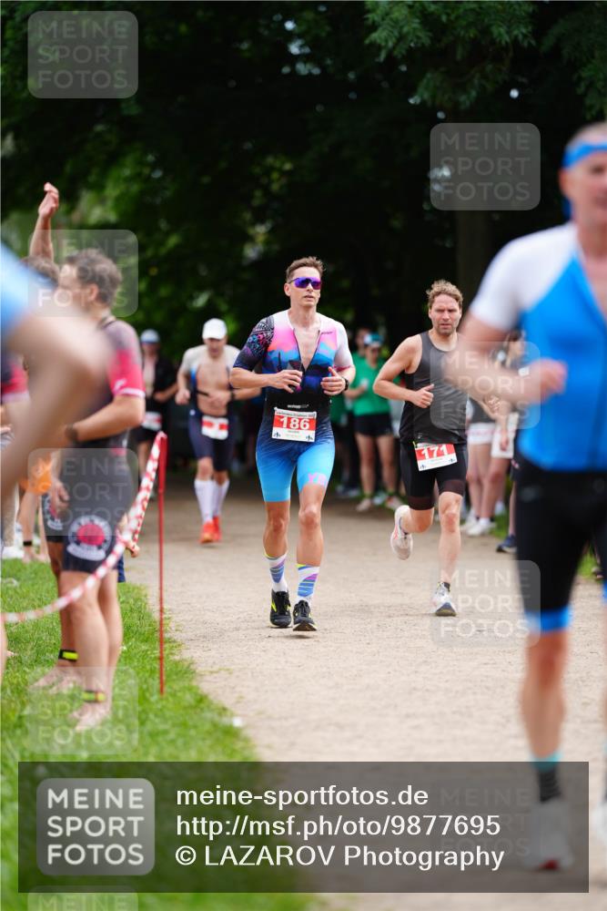 21.06.2026 - 29. Vierlanden-Triathlon LAZAROV Photography http://msf.ph/oto/9877695 21.06.2026 11:39:42 Laufen 186 meine-sportfotos.de