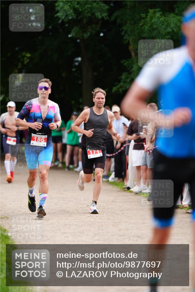 21.06.2026 - 29. Vierlanden-Triathlon LAZAROV Photography http://msf.ph/oto/9877697 21.06.2026 11:39:43 Laufen 186, 20 meine-sportfotos.de
